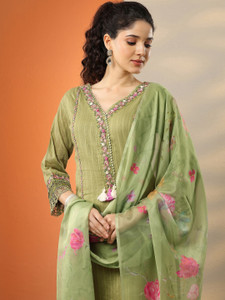 LIBAS Women Kurta Pant Dupatta Set