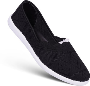 liberty women stylish bellies bellies sandal black  6