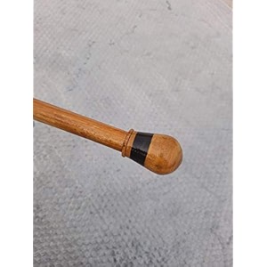 lifestyle wooden craft walking stick with antique design
