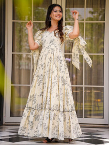 Lilots Flared A-line Gown
