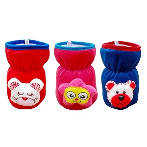 the little lookers bottle cover for feeders soft plush stretchable baby feeding bottle cover with easy to hold strap red pink amp royal blue narrow neck 60ml2oz