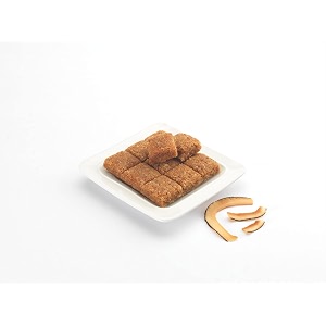 lonavala foods famous coconut chikki box - 400 grams 48 pieces  no added preservatives and colours  roasted coconut chikki made with jaggery  sweet coconut gajak chikki bar