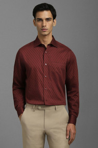LOUIS PHILIPPE Men Regular Fit Printed Spread
