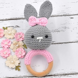 Love Crochet Art Animal Shape Crochet Rattle