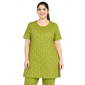 In Love Womens All-Over Printed Cotton Plus