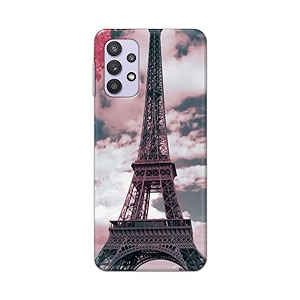 Lovers Famous Place Eiffel Tower in Paris