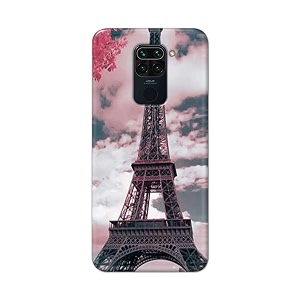 Lovers Famous Place Eiffel Tower in Paris