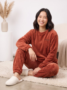 lugo women solid red night suit set