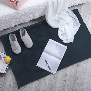 Luxe Home Rabbit Fur Soild Bath Mat