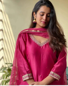 MAA SHAKTI ENTERPRISE Self Design Kurta Trouser