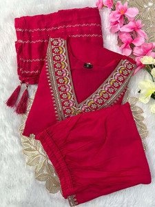 MAA SHANTI ENTERPRISE Embroidered Kurta Trouser Pant