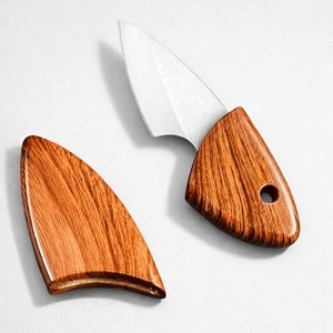 machado kitchen knife with protective cover brown