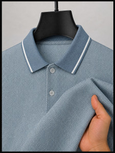 MACK JONNEY Self Design Solid Men Polo