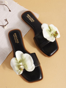 madam glorious Women Flats