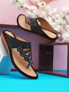 MADAM MAYA Women Flats