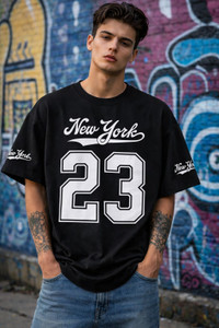 Madilyn Printed Men Round Neck Black T-Shirt