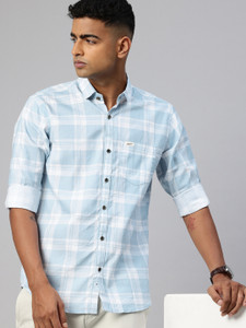 Majestic Man Men Slim Fit Checkered Spread