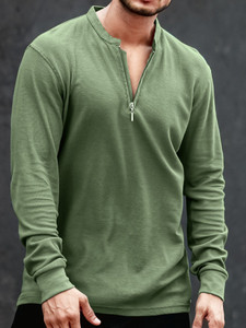 MANIAC Solid Men Henley Neck Green T-Shirt