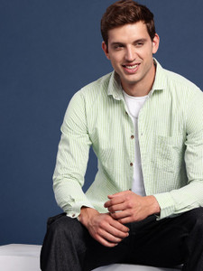 Mast Harbour Men Striped Casual Green