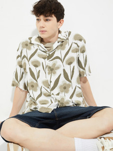 MAX Men Printed Casual Beige Shirt