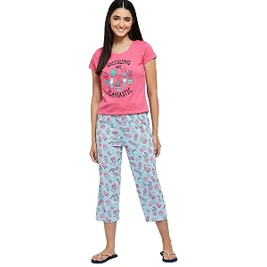 Max Women Nylon Printed Round Neck Capris