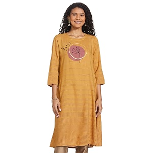 Max Women Nylon Regular Fit Printed Three-Quarter