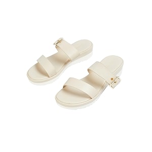 Max Women Strap Sandal