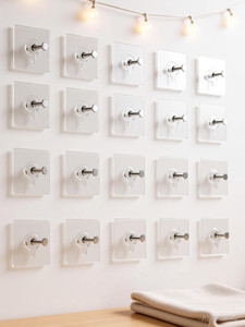 MAXXIC LABORATORIES Photo Frame Wall Hooks for