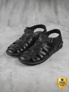 METRO Men Sandals