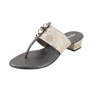Metro Women Ethnicwear Beaded Block Heel Sandal