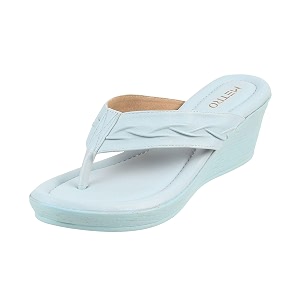 Metro Women Synthetic Leather Wegde Heel Sandal