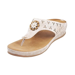 Metro Women Synthetic Sandals 32-109