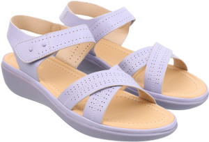 METRO Women Wedges