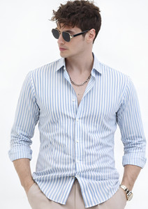 METRONAUT Men Striped Casual Blue Shirt