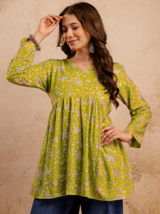 Mialo fashion Women Printed Flared Kurta