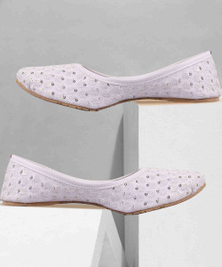 miss beauty jutis for women