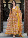 Mizaz Women Pure Cotton Kurta Pant Dupatta