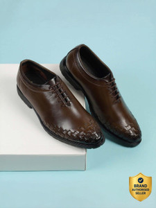 MOCHI 19-635 Lace Up For Men