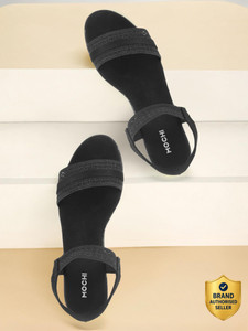 mochi blacksolidopentoe women heels