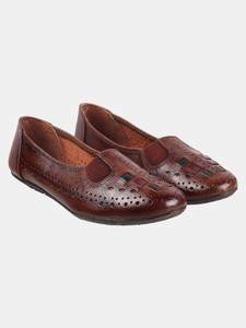 MOCHI Women Flats