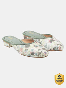 MOCHI Women Flats