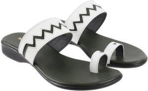 MOCHI Women Wedges