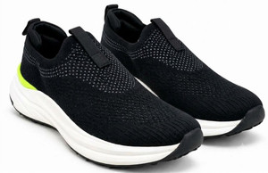 MOCHISTA Slip On Sneakers For Men Black