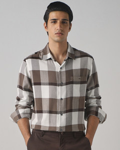 MUFTI Men Checkered Casual Brown Shirt