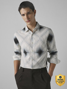 MUFTI Men Printed Casual Grey Shirt