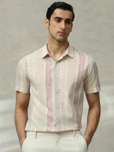 MUFTI Men Printed Casual Pink Shirt
