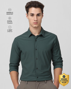 MUFTI Men Solid Party Dark Green Shirt
