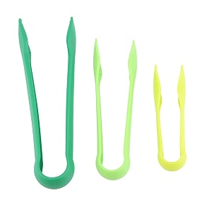 tongs plastic serving tongs for kitchen reusable utensils set heavy duty scalloped salad tongs food safe material perfect for buffets and bbq green