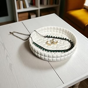 hand crafted concrete stone tray use as multipurpose organiser and home decor round stone