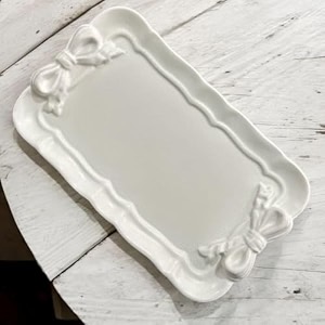 handcrafted white concrete leaf-shaped trinket tray  multipurpose jewelry amp accessory organizer  elegant decorative home dcor accent